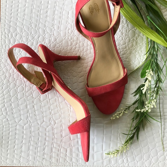 💗NEW💗Pink/Coral Genuine Suede Ankle Wrap Sandals by Victoria’s Secret - Picture 3 of 11